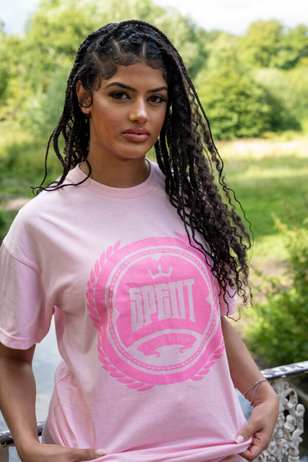 Pink T-Shirt & Shorts Set – 2 Chic Pieces